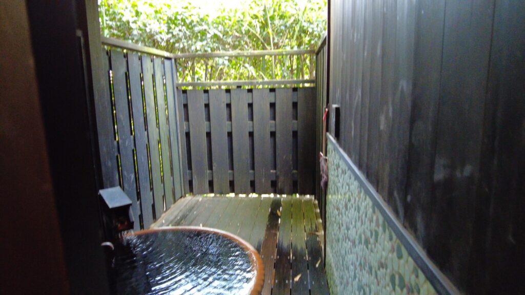 きらの里 離れ 竹ぶえ 露天風呂